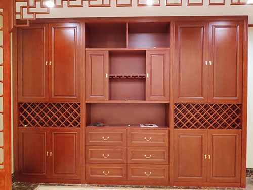 筠连中式家居装修之中式酒柜装修效果图